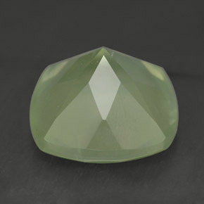 Prehnita verde natural 6,88ct, almofada cortada, transparente