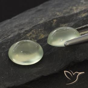 Pedras preciosas de Prehnite Olive Green  natural de 1.99 ct, oval, Transparente