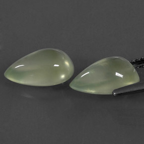 Pedras preciosas de prehnita verde natural de  ct, formato de pêra, transparente