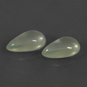 Pedras preciosas de prehnita verde natural de  ct, formato de pêra, transparente