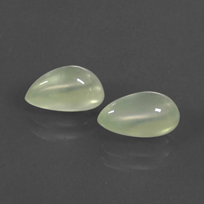 Pedras preciosas de prehnita verde natural de  ct, formato de pêra, transparente