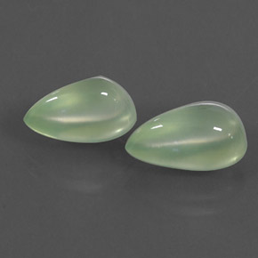 Pedras preciosas de prehnita verde natural de  ct, formato de pêra, transparente