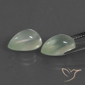 Pedras preciosas de Prehnite Light Pear Green  natural de 5.93 ct, Formato de pêra, Transparente