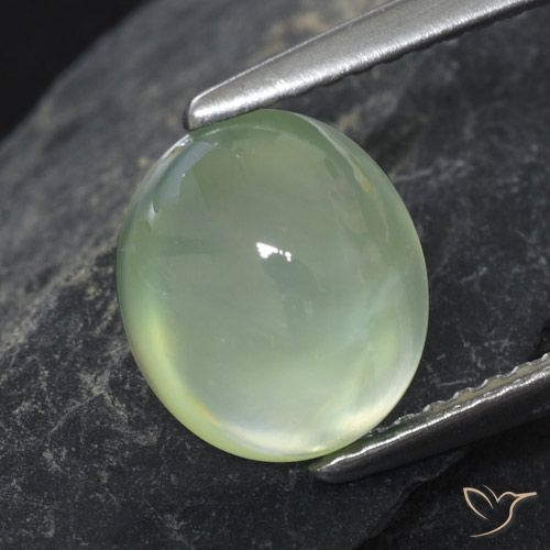2.68ct Natural Verde Sábio Muito Claro Prehnite, oval, Transparente