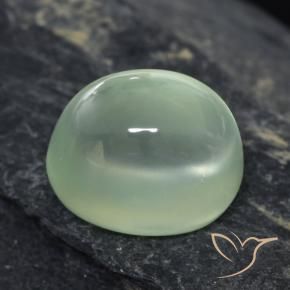 Prehnite Light Green  Natural 2.61ct, oval, Transparente