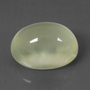 Prehnita verde natural 10,03ct, corte oval, transparente