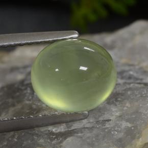Prehnite Lime Green  Natural 3.09ct, Corte Oval, Translúcido