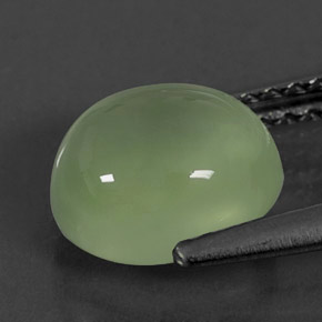 Prehnita verde natural 2,00ct, corte oval, transparente