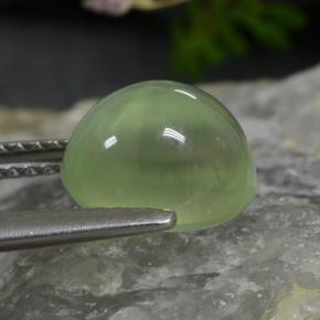 Prehnita verde natural 3,45ct, corte oval, translúcido