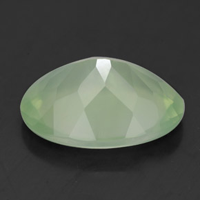 Prehnita verde natural 5,36ct, corte oval, transparente