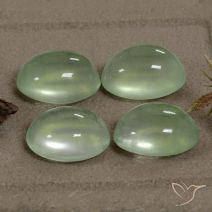Pedras preciosas de Prehnite Amarelo Claro Verde natural de 9.96 ct, oval, Transparente