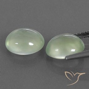 Pedras preciosas de Prehnite Pale Yellowish Green    natural de 3.53 ct, oval, Transparente/Translúcido