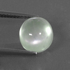 Prehnita verde natural 3,53ct, corte oval, transparente
