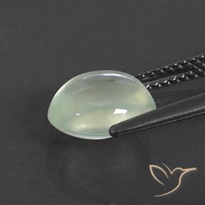 Prehnite Light Yellowish Green  Natural 2.92ct, oval, Transparente/Translúcido