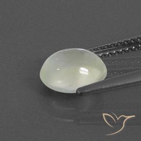 Prehnite Light Green  Natural 1.70ct, oval, Transparente