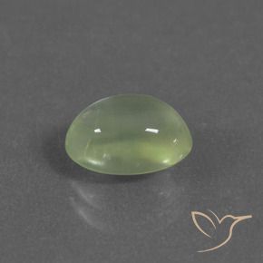Prehnite Medium Green  Natural 1.69ct, oval, Transparente
