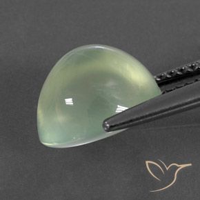 Prehnite Very Light Green  Natural 4.09ct, oval, Transparente/Translúcido
