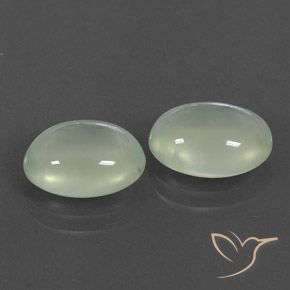 Pedras preciosas de Prehnite Verde acinzentado natural de 6.97 ct, oval, Transparente/Translúcido