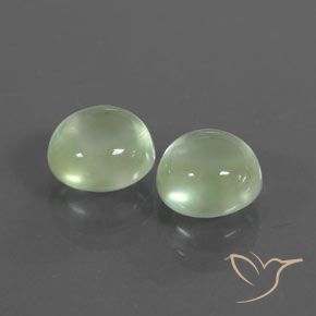 Pedras preciosas de Prehnite Verde amarelado claro natural de 2.63 ct, Redondo, Transparente