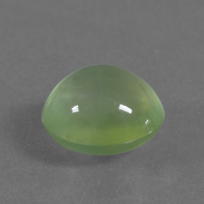 Prehnita verde natural 2,36ct, corte oval, transparente