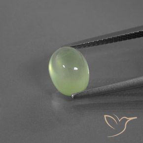 3.07ct Natural Verde médio Prehnite, oval, Transparente