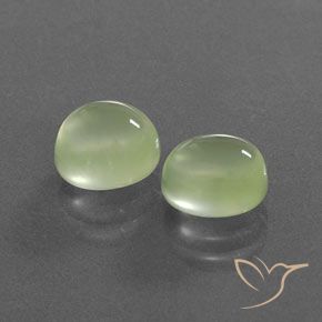 Pedras preciosas de Prehnite Verde pálido natural de 4.00 ct, oval, Transparente