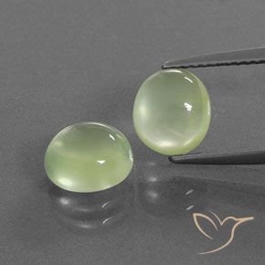3.94ctw Natural Verde médio Prehnite, oval, Transparente