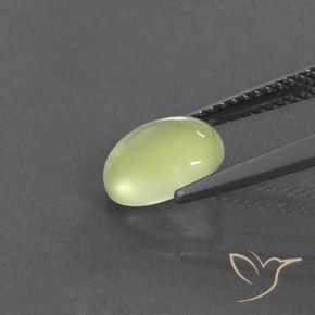 Prehnite Amarelo limão claro Natural 1.75ct, oval, Transparente/Translúcido