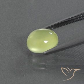 Prehnite Luz amarela Natural 2.00ct, oval, Transparente/Translúcido
