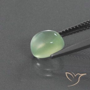Prehnite Verde amarelado claro Natural 2.34ct, oval, Transparente/Translúcido
