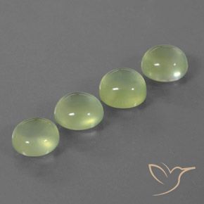 Pedras preciosas de Prehnite Verde médio natural de 9.12 ct, oval, Transparente