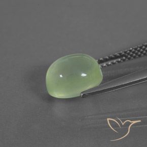 Prehnite Verde médio Natural 2.73ct, oval, Transparente/Translúcido