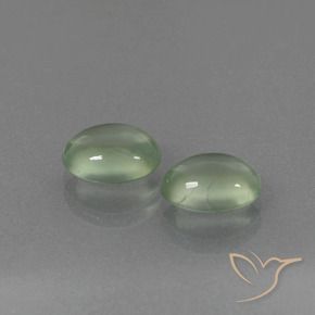 Pedras preciosas de Prehnite Verde médio natural de 4.18 ct, oval, Transparente