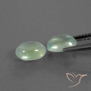 Pedras preciosas de Prehnite Verde Pêra Claro natural de 2.39 ct, oval, Transparente