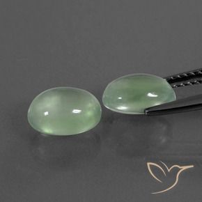 Pedras preciosas de Prehnite Verde Pêra Claro natural de 3.62 ct, oval, Transparente