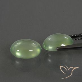 Pedras preciosas de Prehnite Verde médio natural de 3.94 ct, oval, Transparente