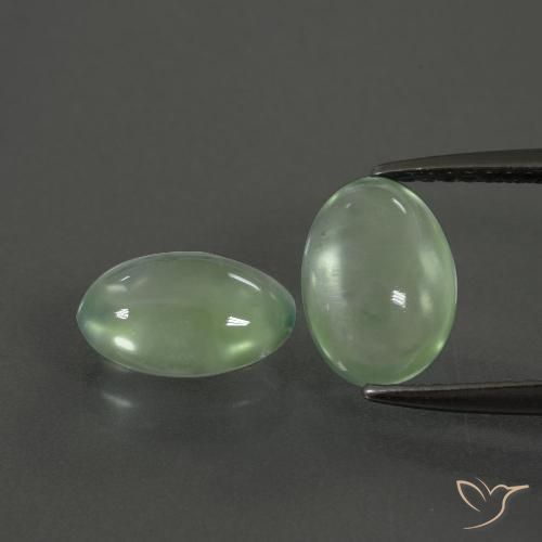 3.48ctw Natural verde quente Prehnite, oval, Transparente