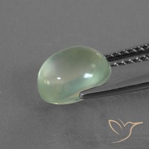 Prehnita verde natural 2,34ct, corte oval, transparente
