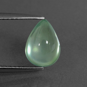 Prehnita verde natural 2,30ct, formato de pêra, transparente