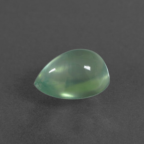Prehnita verde natural 2,30ct, formato de pêra, transparente