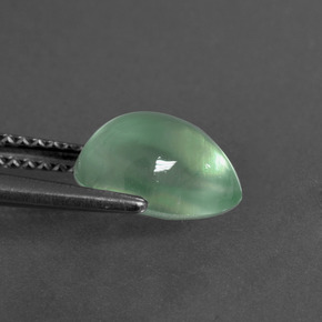 Prehnita verde natural 2,30ct, formato de pêra, transparente