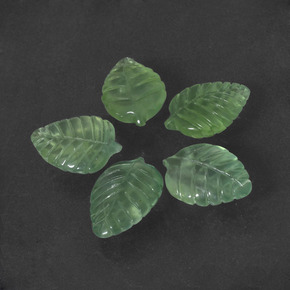 Pedras preciosas de prehnita verde natural de 20,29 ct, forma extravagante, translúcido