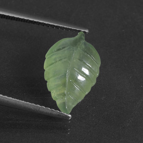 Prehnita verde natural 4,34ct, forma extravagante, translúcido