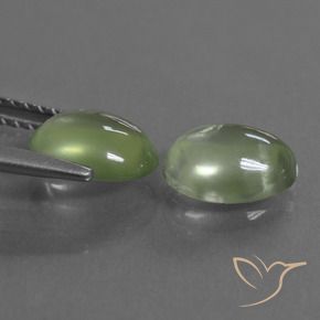 Pedras preciosas de Prehnite Luz verde natural de 2.85 ct, oval, Transparente
