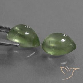 Pedras preciosas de Prehnite verde quente natural de 4.45 ct, Formato de pêra, Transparente