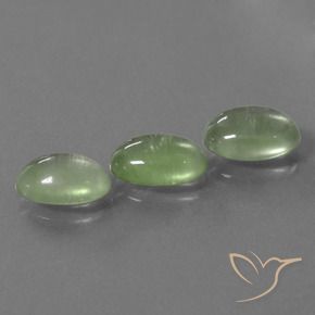 Pedras preciosas de Prehnite Verde amarelado natural de 4.67 ct, oval, Transparente