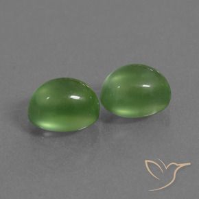 Pedras preciosas de Prehnite verde quente natural de 2.60 ct, oval, Transparente
