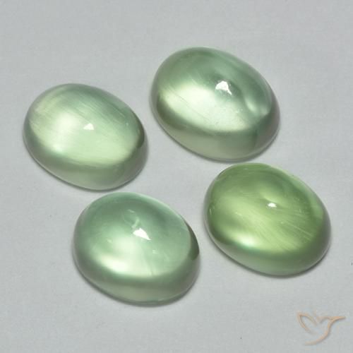 Pedras preciosas de Prehnite verde quente natural de 4.82 ct, oval, Transparente