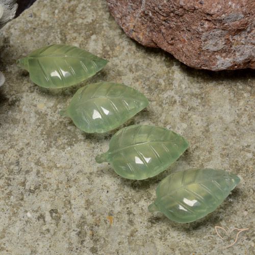 22.14ctw Natural Amarelo verde Prehnite, Flor cortada, Transparente