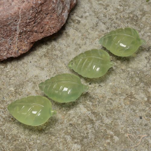 21.50ctw Natural Pêra Pêra Verde Prehnite, Flor cortada, Transparente
